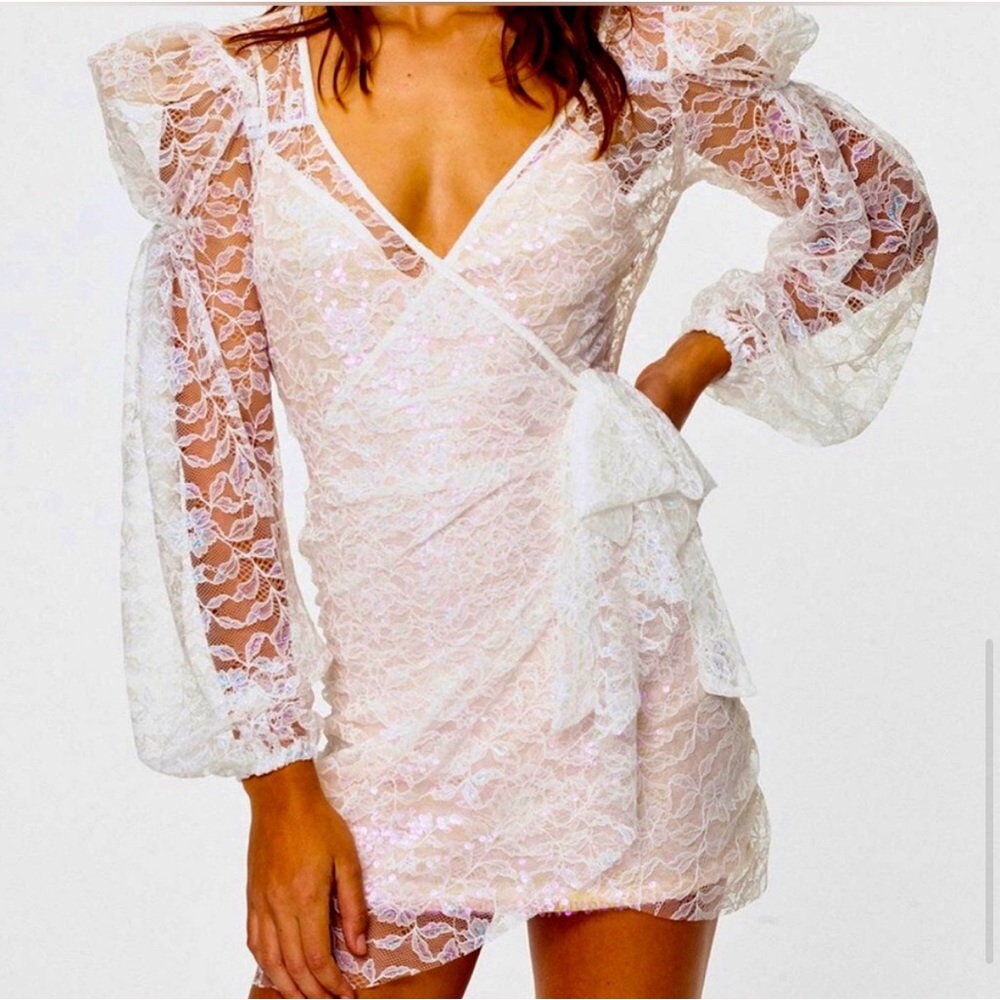 For love and lemons Lourve sequin mini dress in blanc